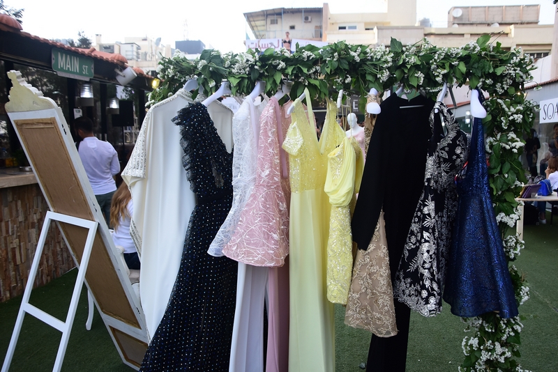 Lamasat Trendmill Sunset Fashion Market